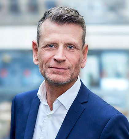 Mikkel Torsting, Privatsalgsdirektør